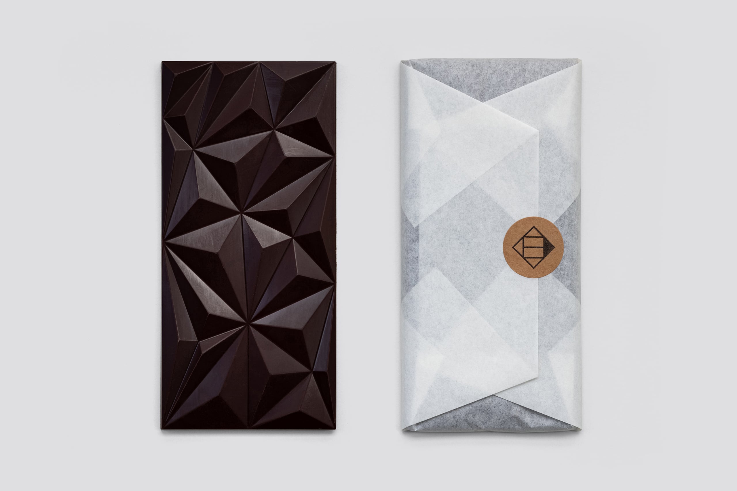 EONCE CHOCOLATE - Brand identity & packaging